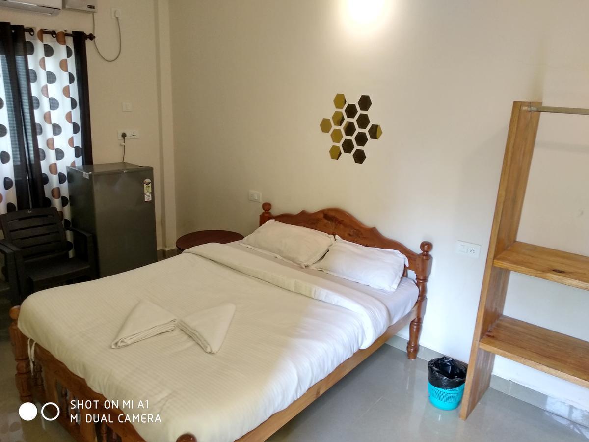 Candolim Beach Place Εξωτερικό φωτογραφία