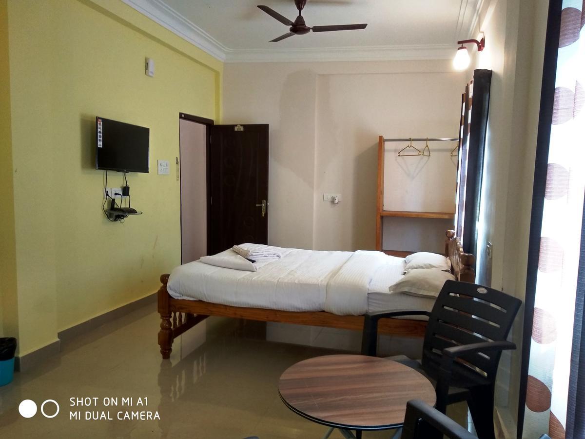 Candolim Beach Place Εξωτερικό φωτογραφία